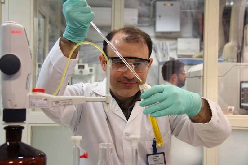 مرکز پژوهش‌های صنعتی و معدنی فکور