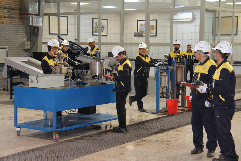 مرکز پژوهش‌های صنعتی و معدنی فکور